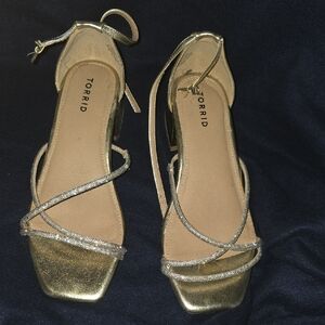 Torrid Gold Ankle Strap Block Heel Open Toe Womens 10.5